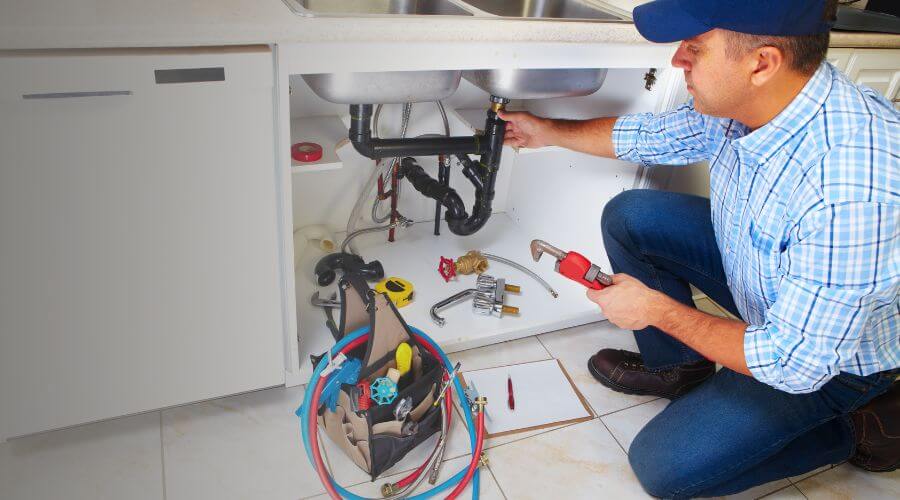 Expert burst pipe repair services in Okawville, IL